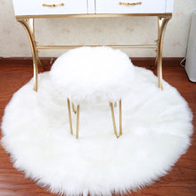 Load image into Gallery viewer, 30*30CM Soft Artificial  Wool Warm Hairy Carpet Seat Textil