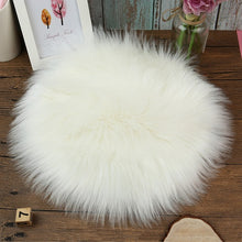 Load image into Gallery viewer, 30*30CM Soft Artificial  Wool Warm Hairy Carpet Seat Textil